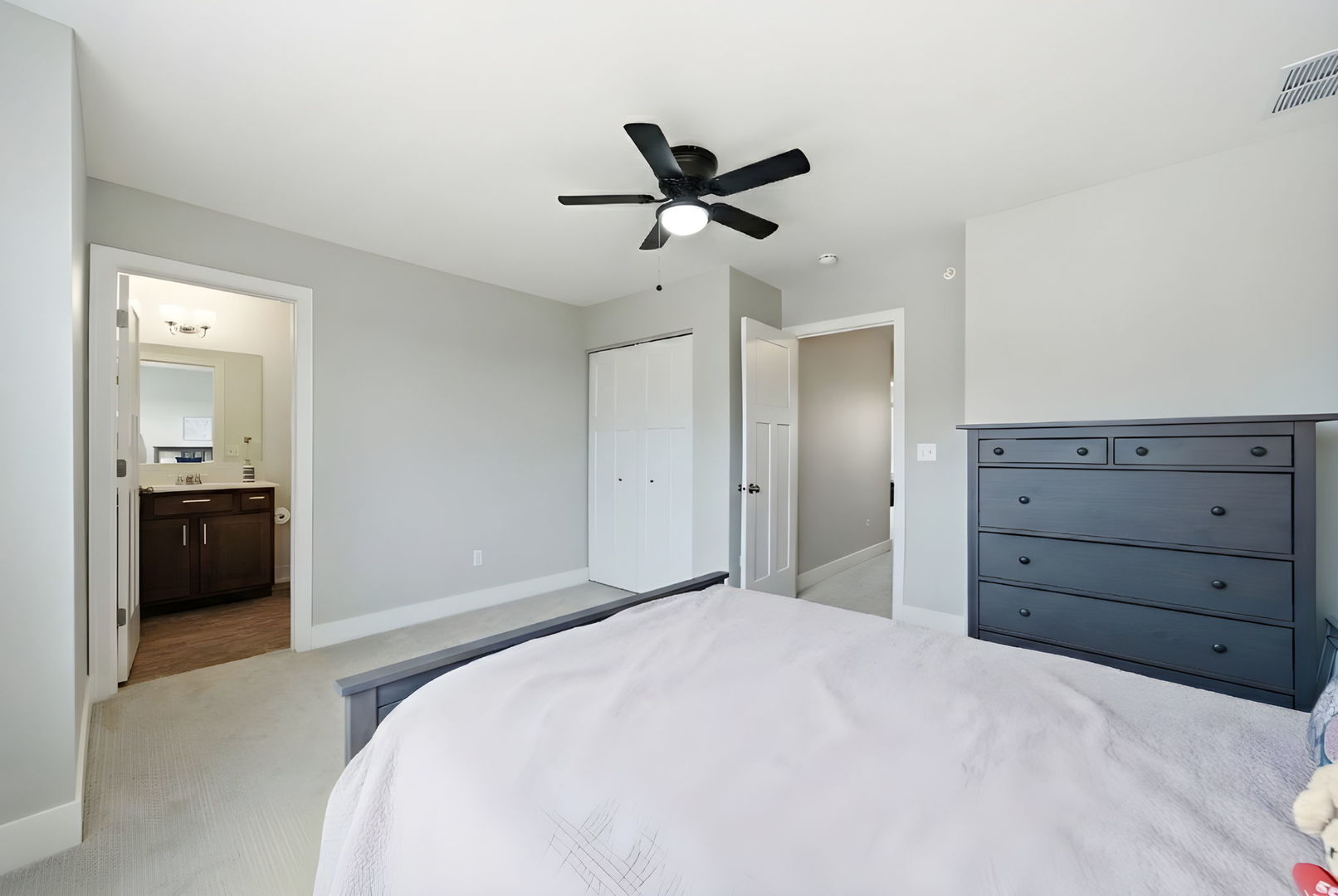 4462 Monroe Court, Naperville, IL 60564