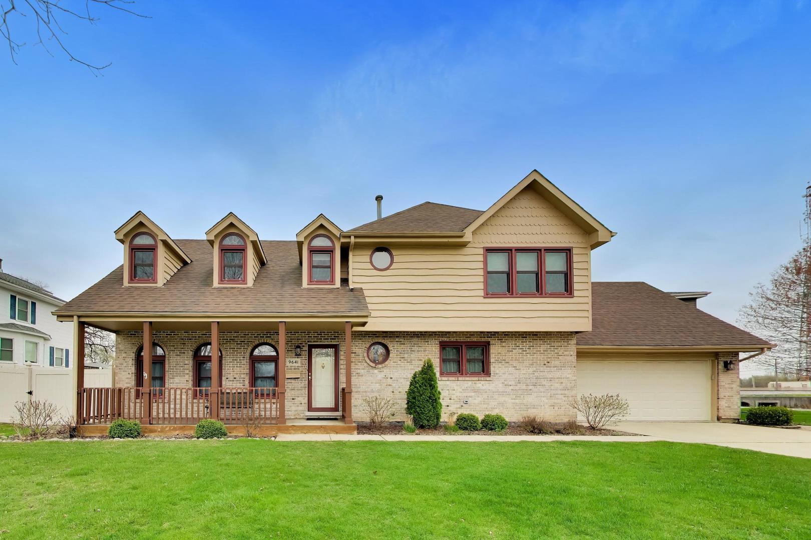 9641 E Shore Drive, Oak Lawn, IL 60453