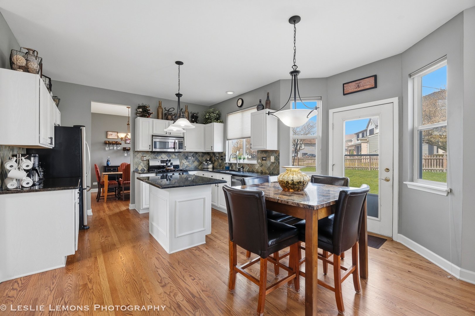 2110 Summerlin Drive, Aurora, IL 60503