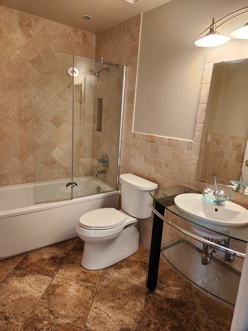 1414 Montauk Court, Bartlett, IL 60103