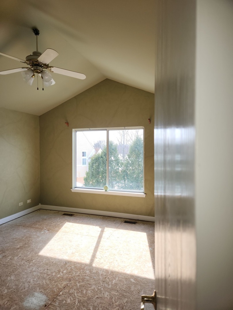 1414 Montauk Court, Bartlett, IL 60103