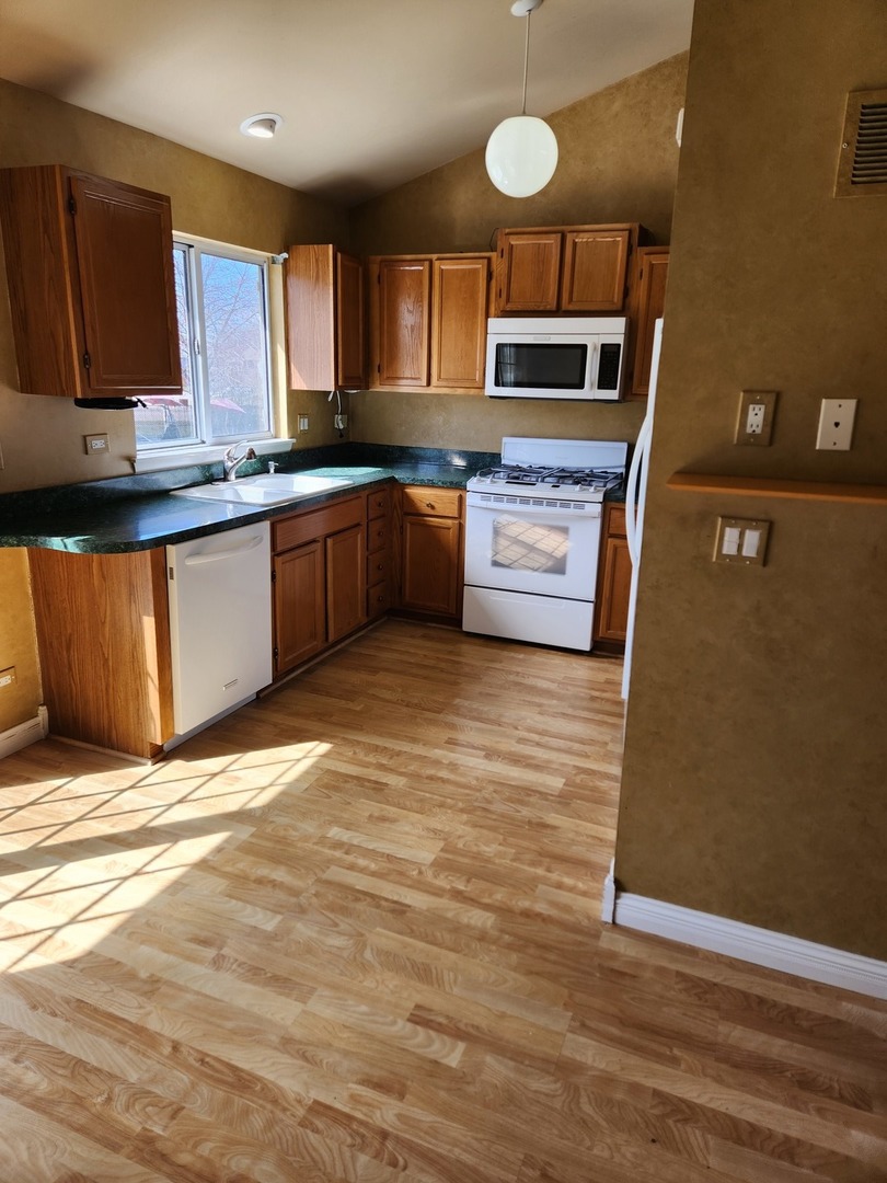 1414 Montauk Court, Bartlett, IL 60103