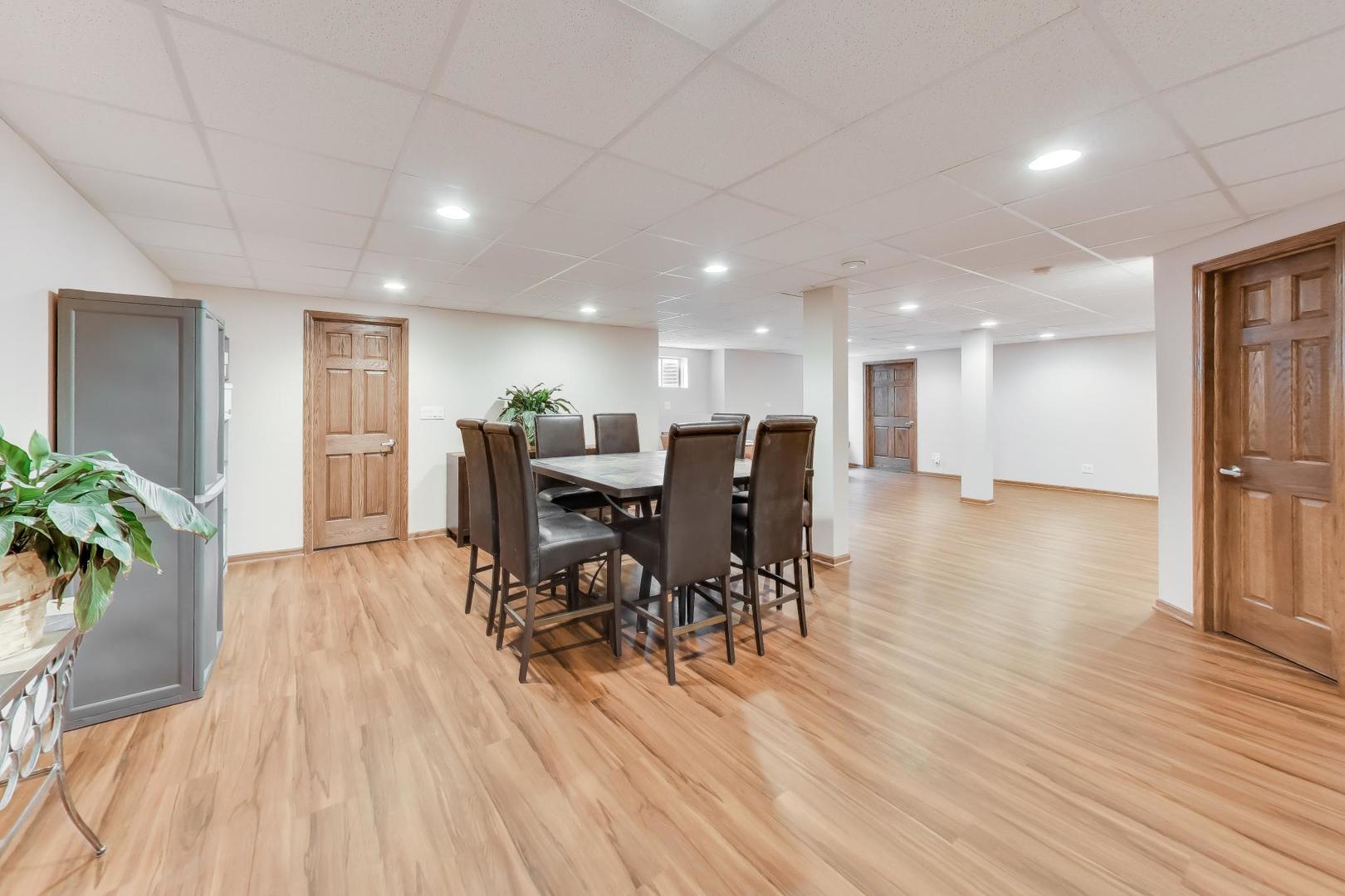 18309 CARRINGTON Drive, Hazel Crest, IL 60429