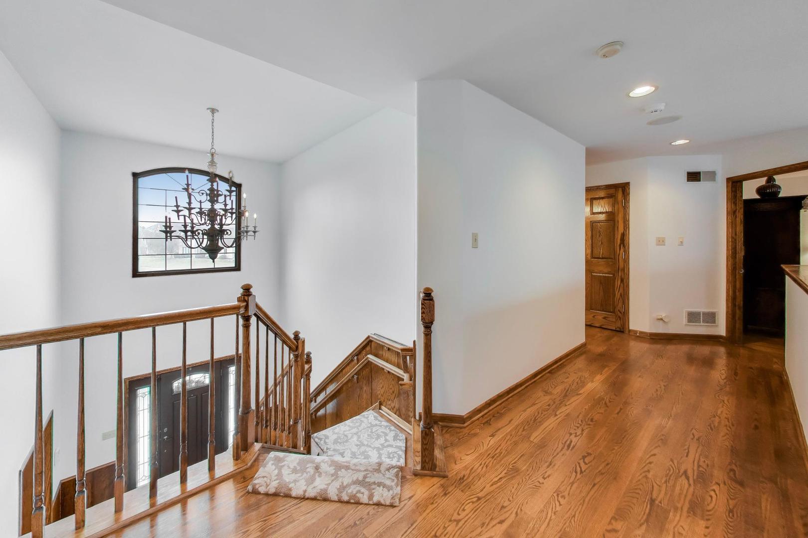 18309 CARRINGTON Drive, Hazel Crest, IL 60429