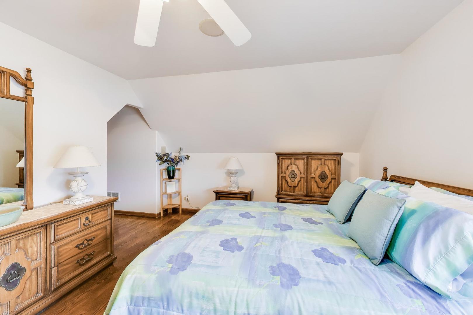 18309 CARRINGTON Drive, Hazel Crest, IL 60429