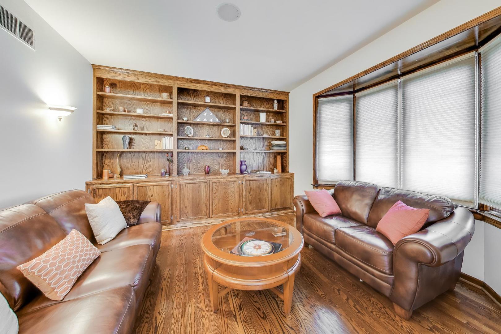 18309 CARRINGTON Drive, Hazel Crest, IL 60429