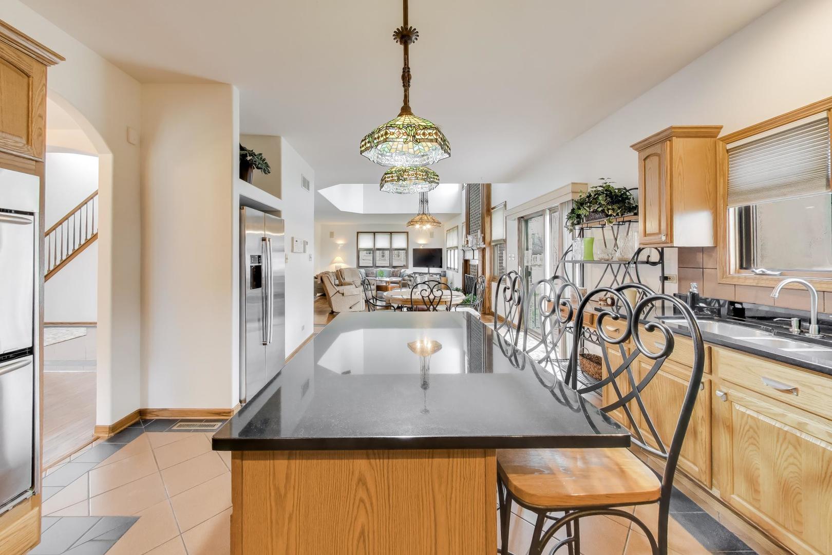 18309 CARRINGTON Drive, Hazel Crest, IL 60429