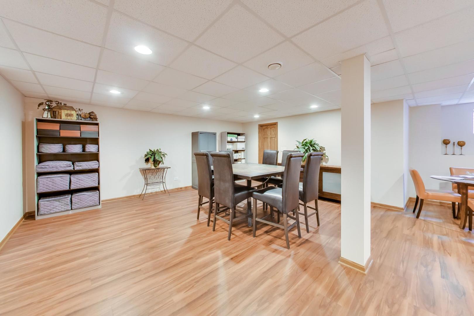 18309 CARRINGTON Drive, Hazel Crest, IL 60429