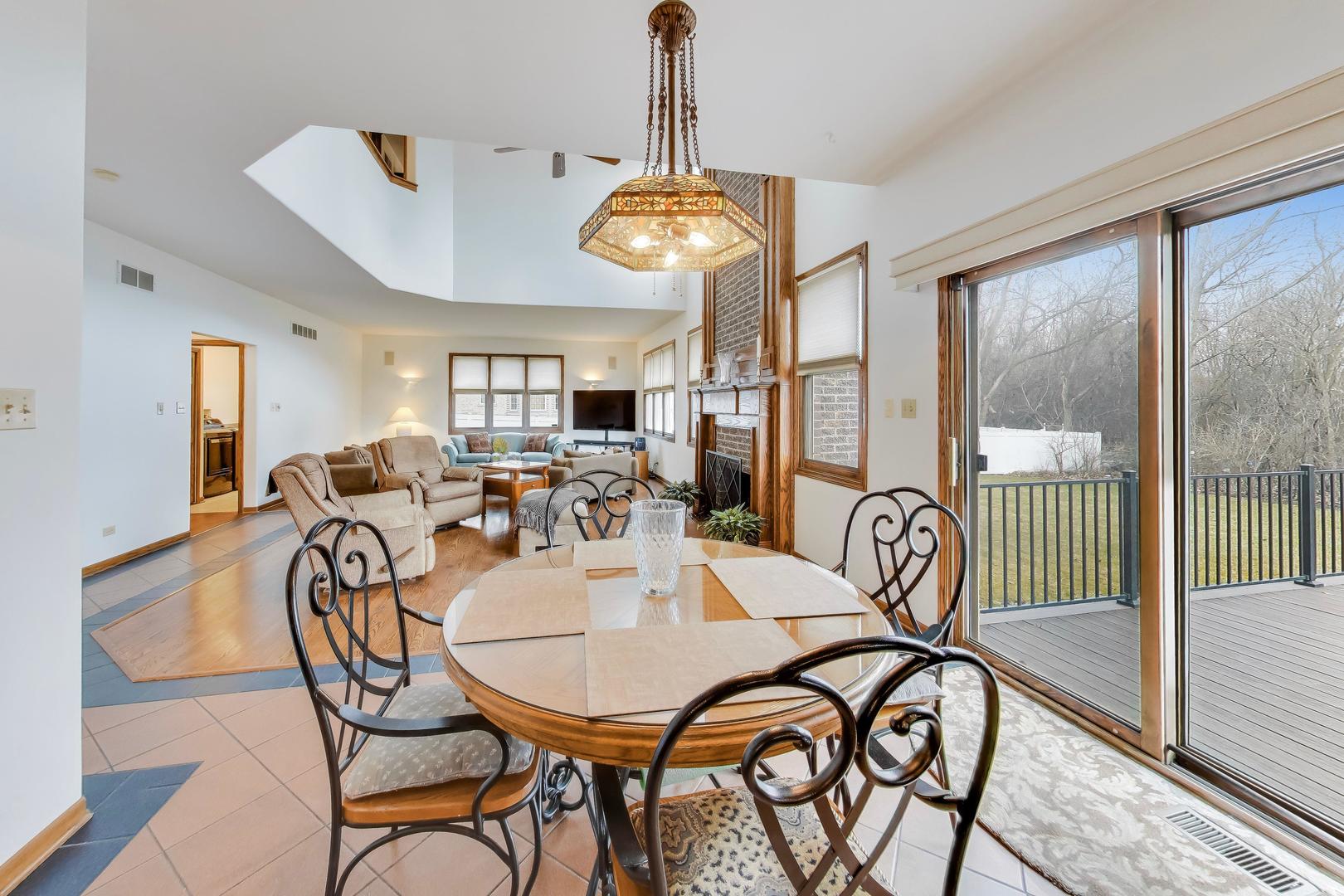 18309 CARRINGTON Drive, Hazel Crest, IL 60429