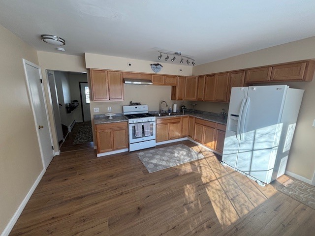 587 Phillips Circle, Antioch, IL 60002