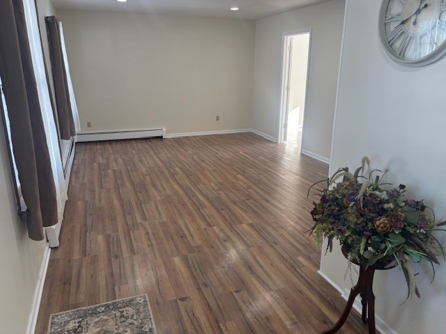 587 Phillips Circle, Antioch, IL 60002