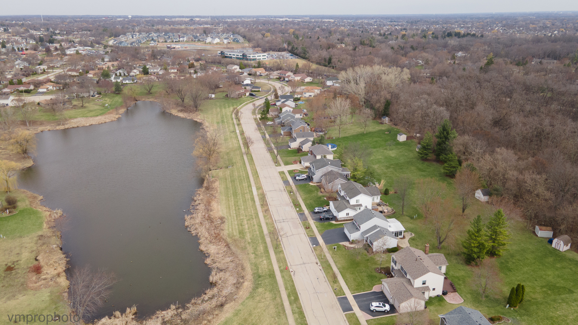 64 E HARBOR Drive, Lake Zurich, IL 60047