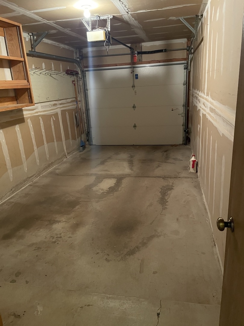 665 Catherine Court #665, Wood Dale, IL 60191