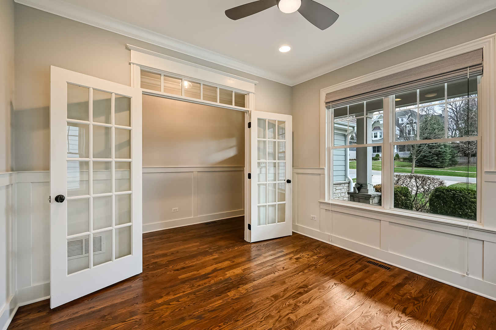 4 Oxford Avenue, Clarendon Hills, IL 60514