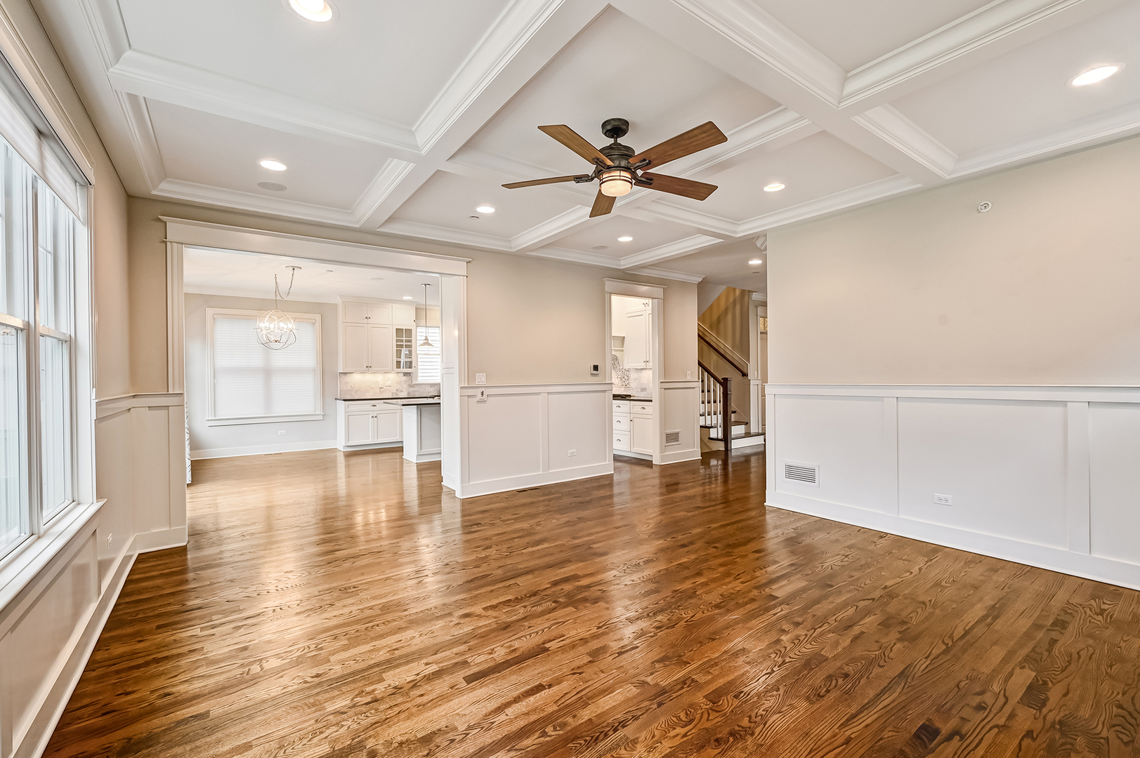 4 Oxford Avenue, Clarendon Hills, IL 60514