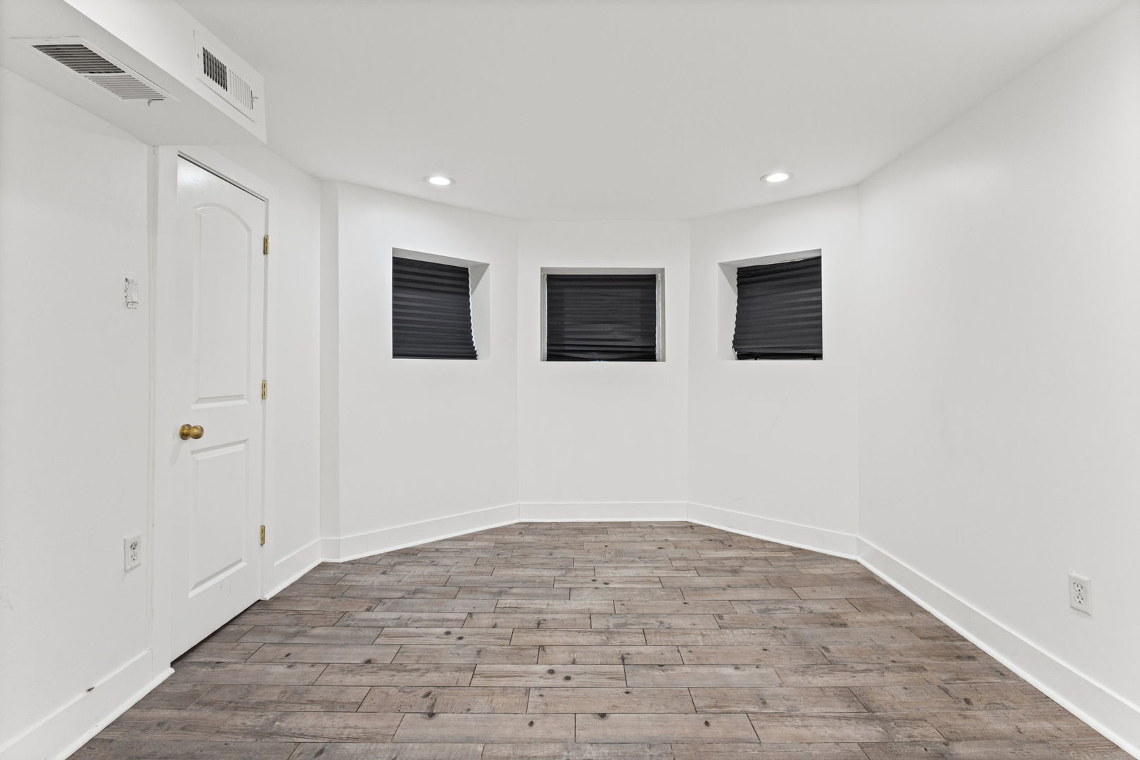 2833 W Polk Street, Chicago, IL 60612