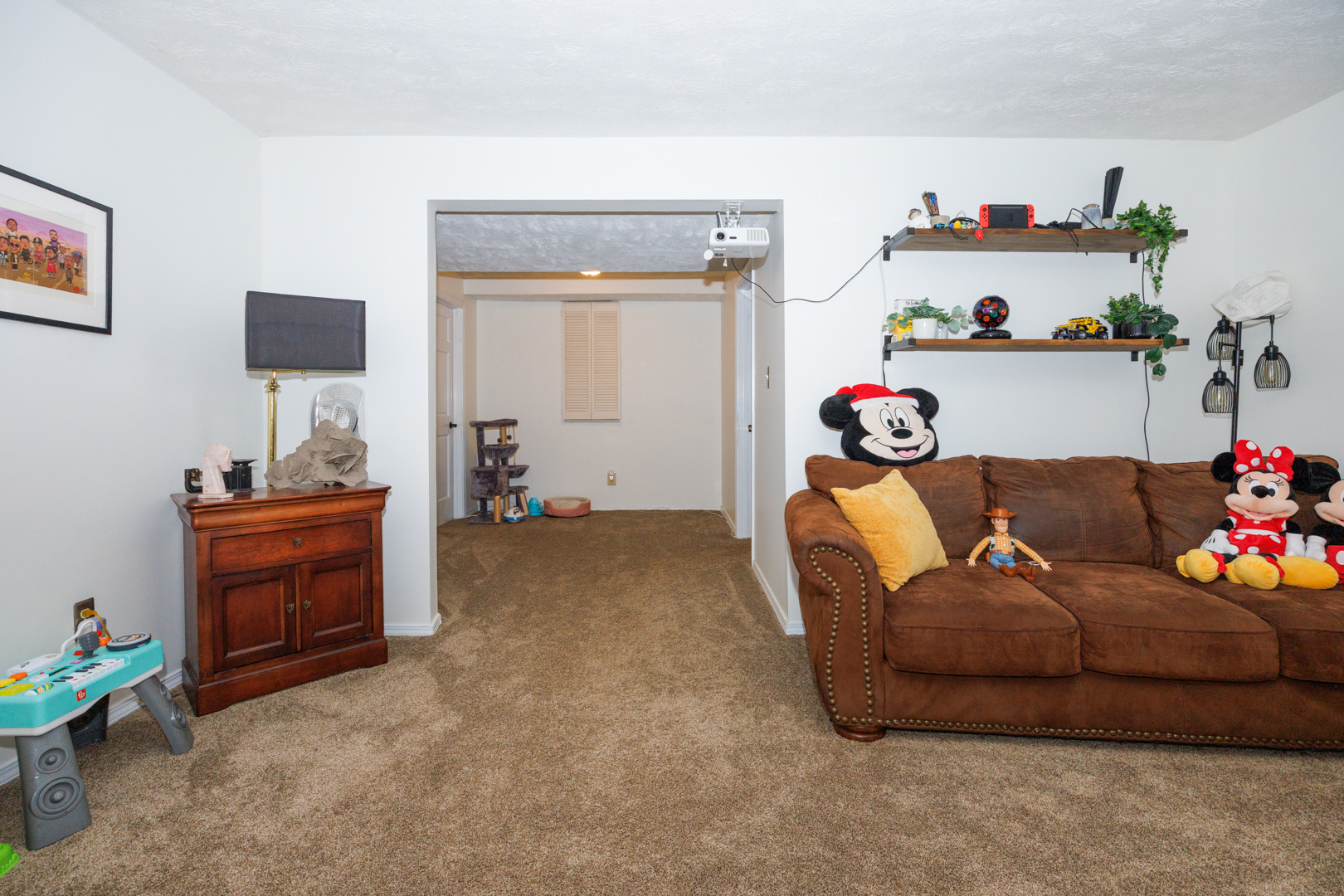 2810 Arrowhead Drive, Bloomington, IL 61704