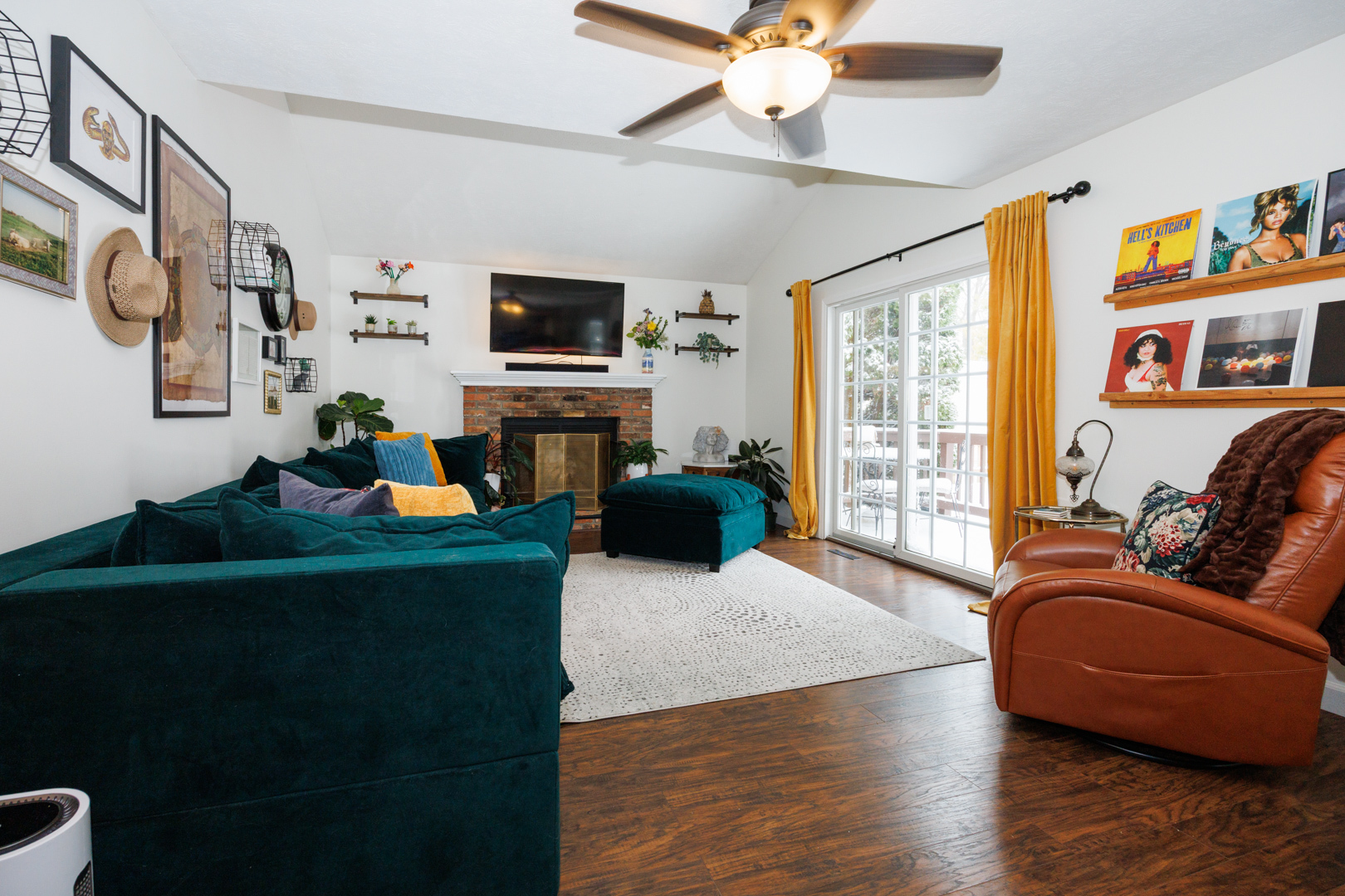 2810 Arrowhead Drive, Bloomington, IL 61704