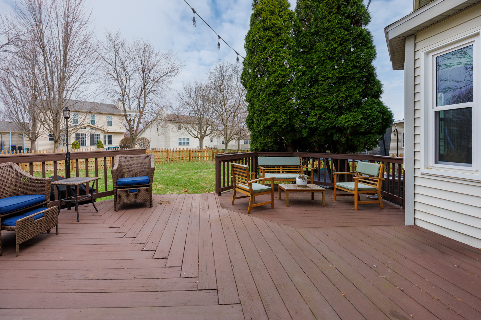 2810 Arrowhead Drive, Bloomington, IL 61704