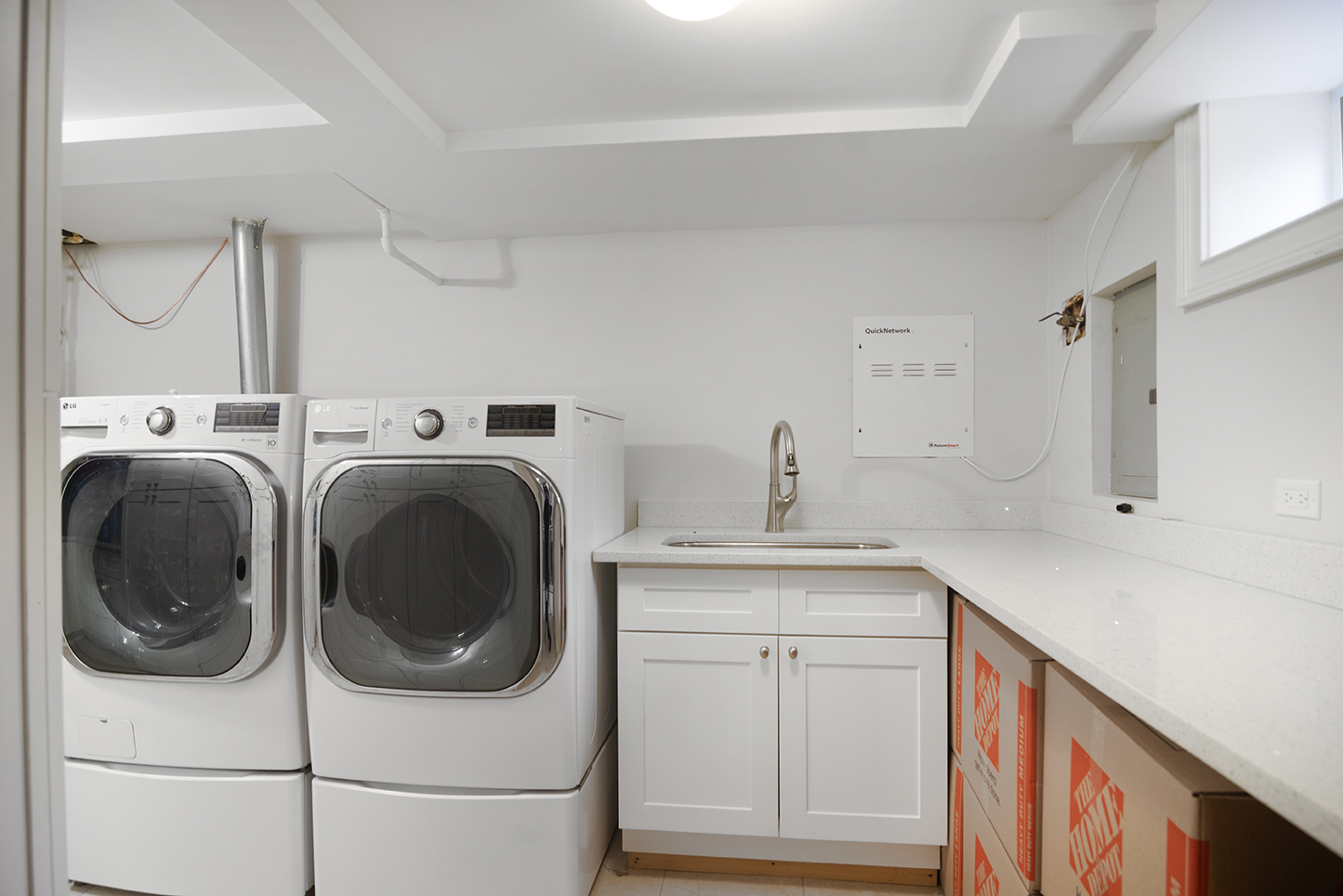 702 W Lonnquist Boulevard, Mount Prospect, IL 60056