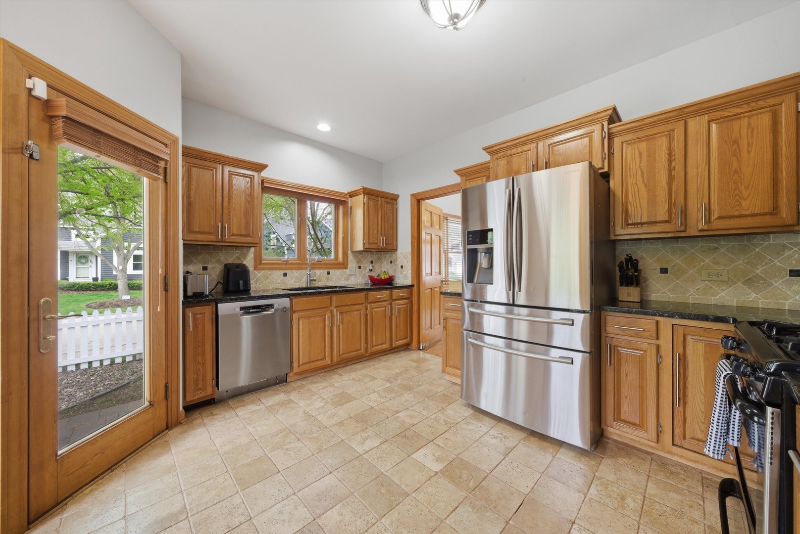 1030 Mount Vernon Drive, Grayslake, IL 60030