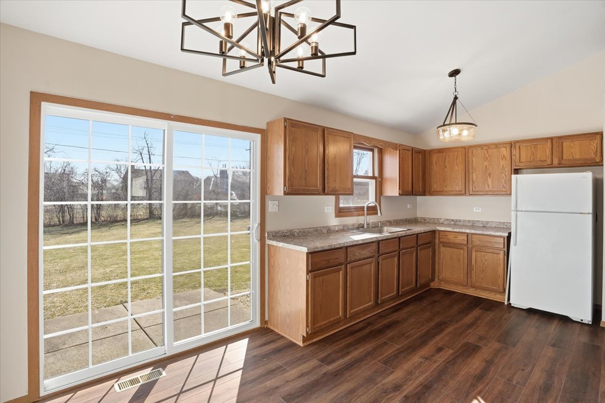 38633 N Cedar Avenue, Beach Park, IL 60099