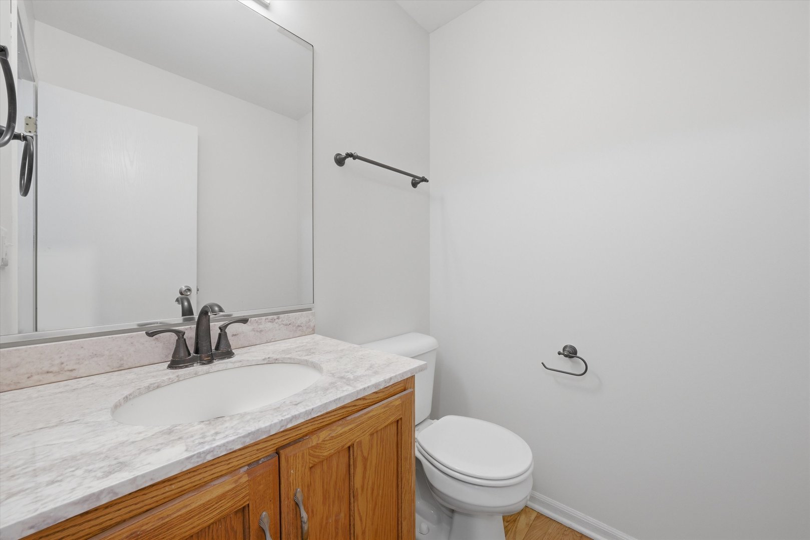 8261 Pecan Place, Frankfort, IL 60423