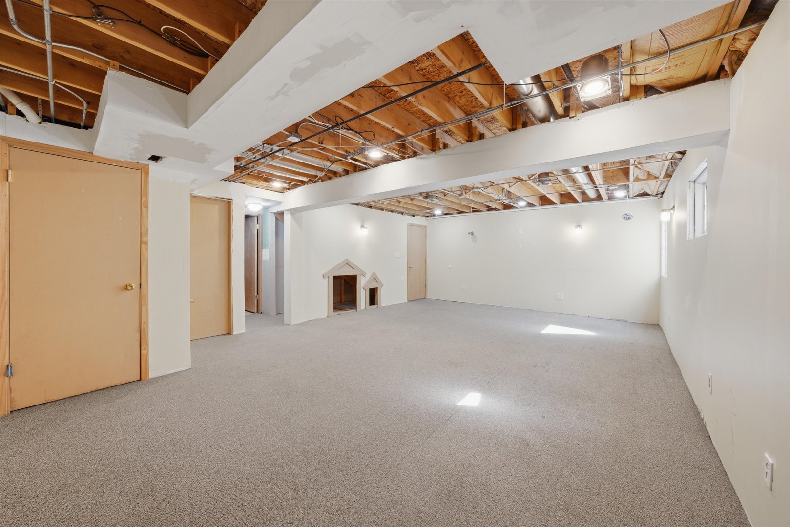 8261 Pecan Place, Frankfort, IL 60423