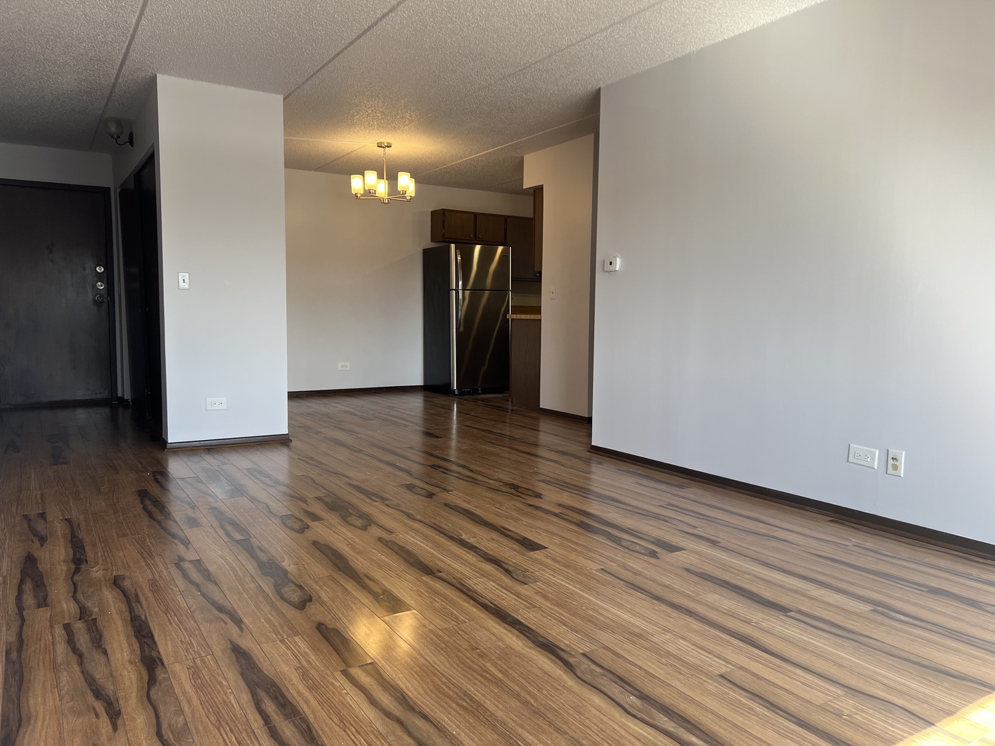 Des Plaines, IL 60016