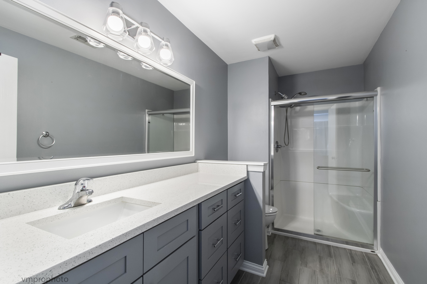 30W019 Juniper Court #30W019, Warrenville, IL 60555