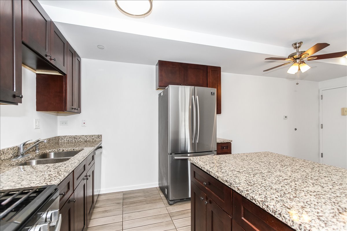 831 Mcintosh Court #208, Prospect Heights, IL 60070