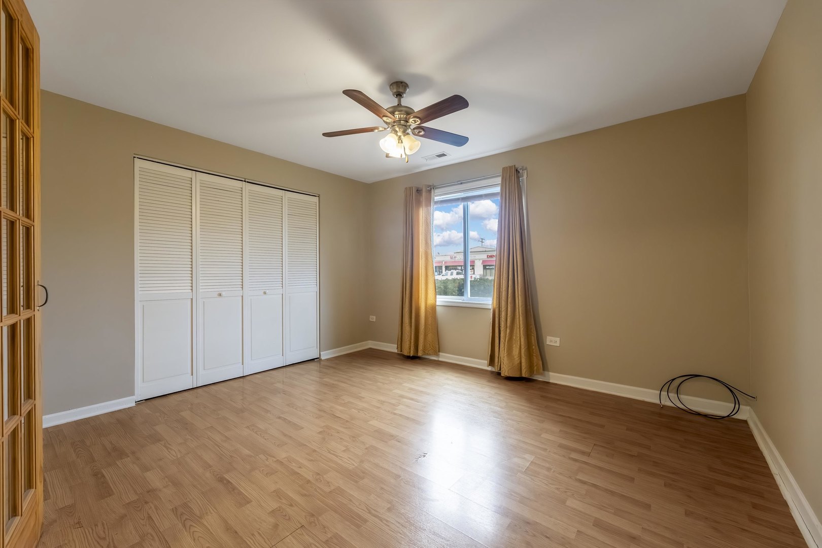 5850 W 87TH Street #1A, Burbank, IL 60459