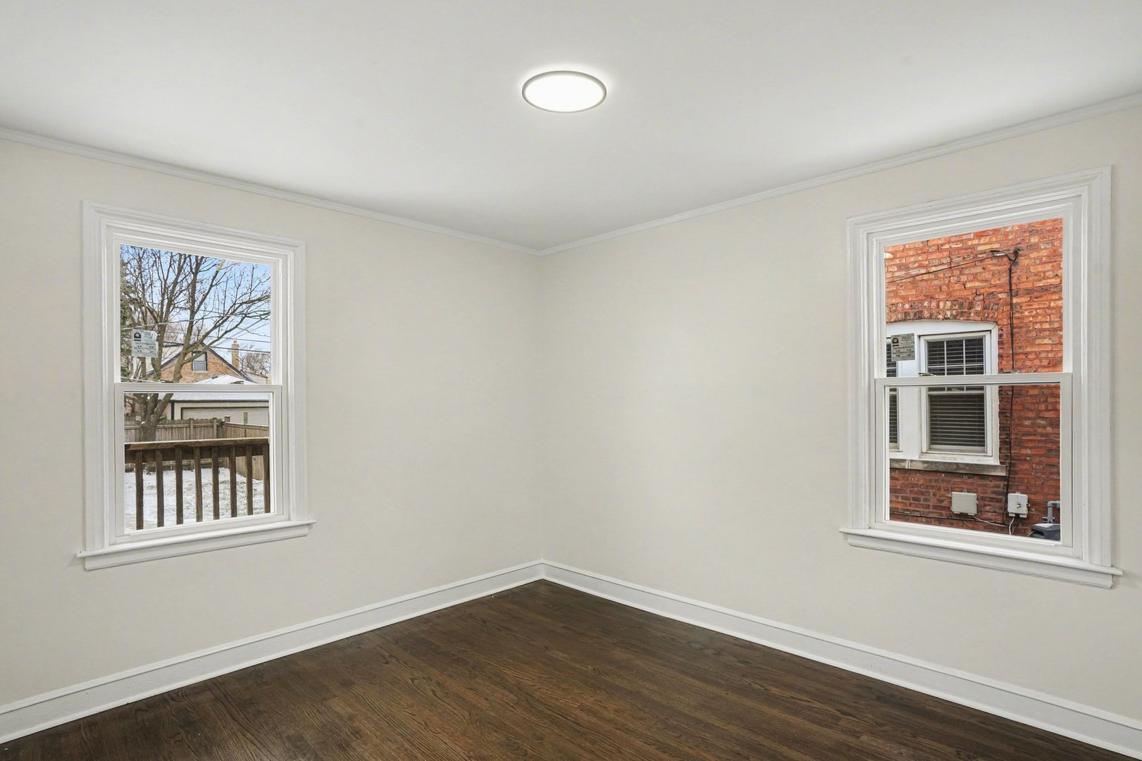 9312 S Francisco Avenue, Evergreen Park, IL 60805