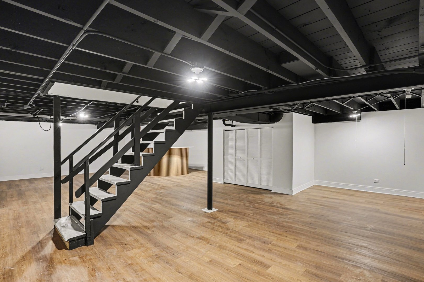 9312 S Francisco Avenue, Evergreen Park, IL 60805