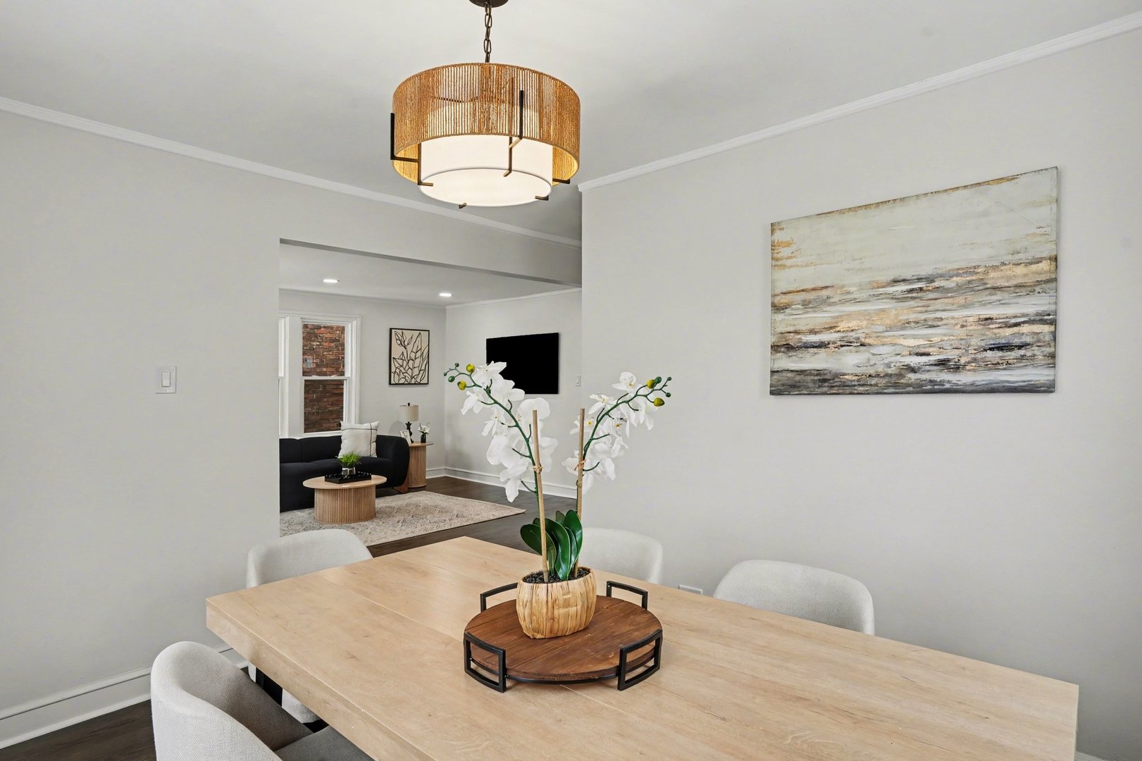 9312 S Francisco Avenue, Evergreen Park, IL 60805