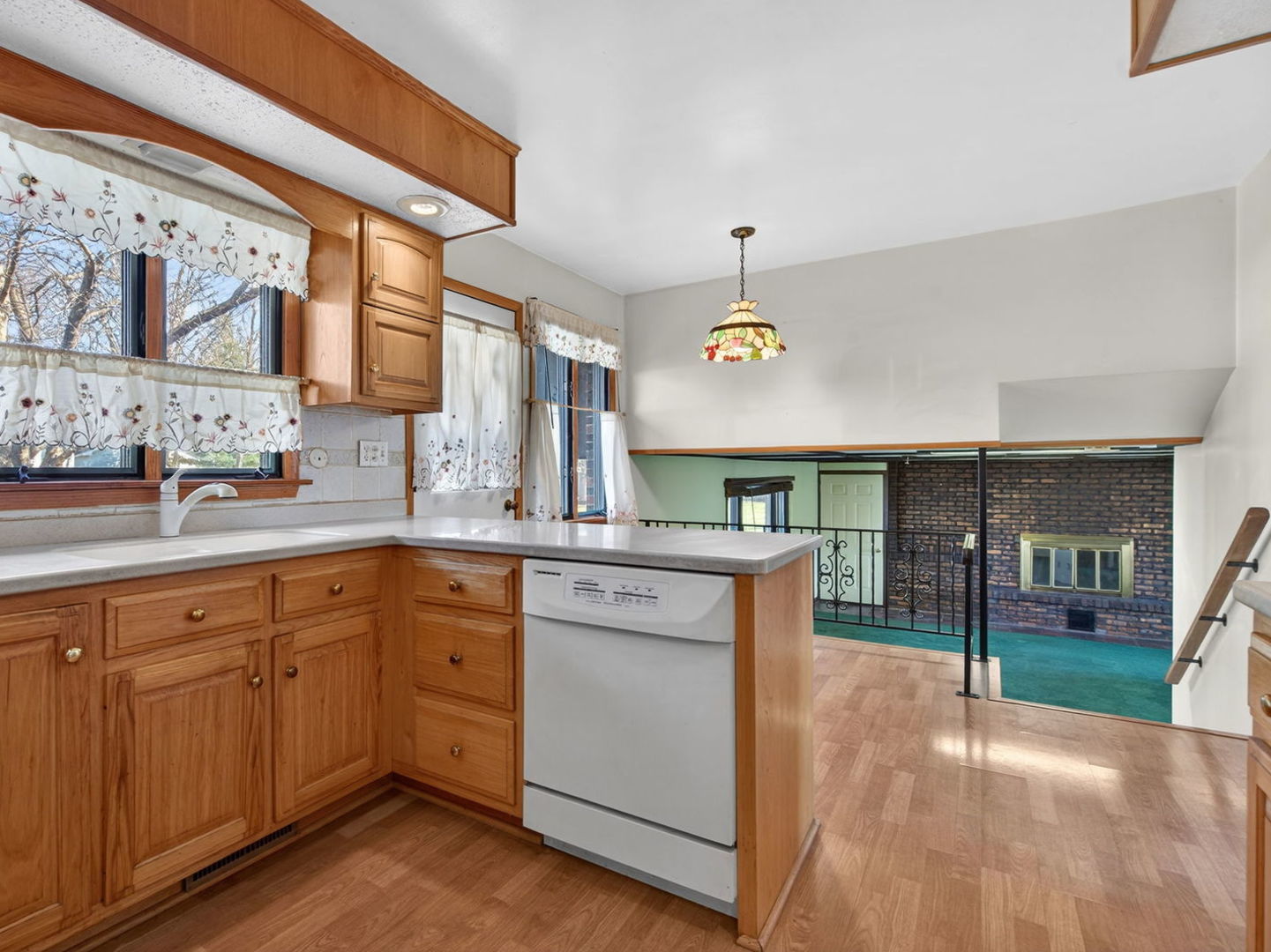 185 N Dewey Street, Diamond, IL 60416