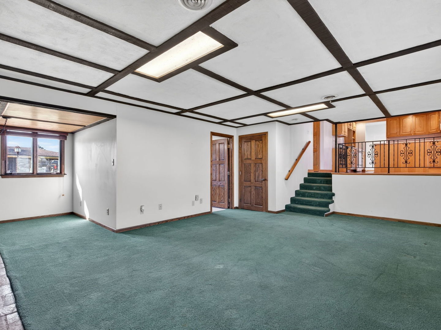 185 N Dewey Street, Diamond, IL 60416