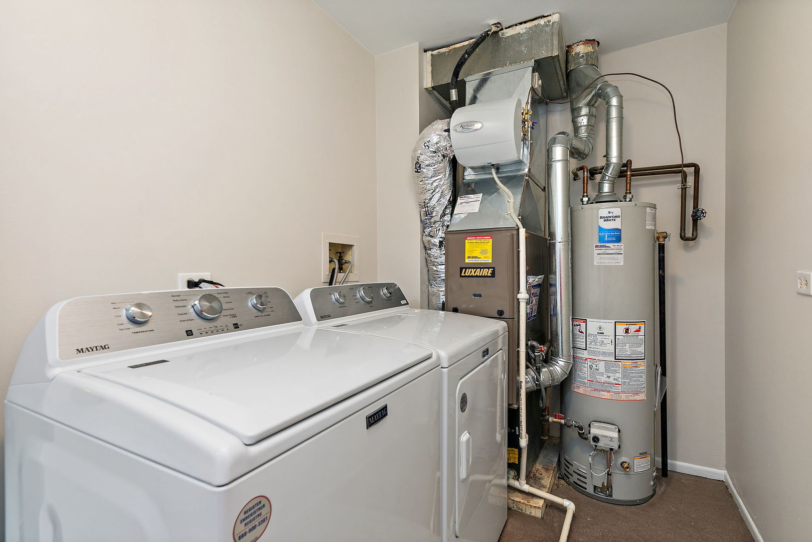 320 Woodbury Court #D1, Schaumburg, IL 60193