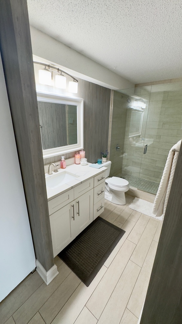 10 E Ontario Street #2101, Chicago, IL 60611