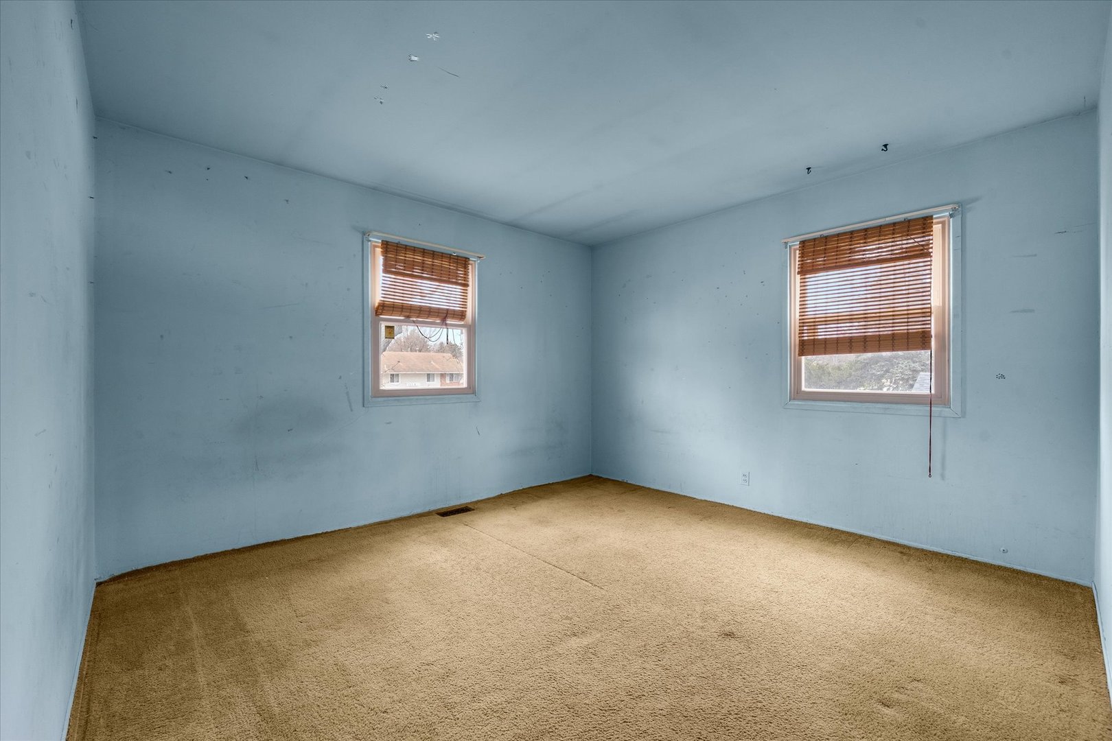 132 N Pinecrest Road, Bolingbrook, IL 60440