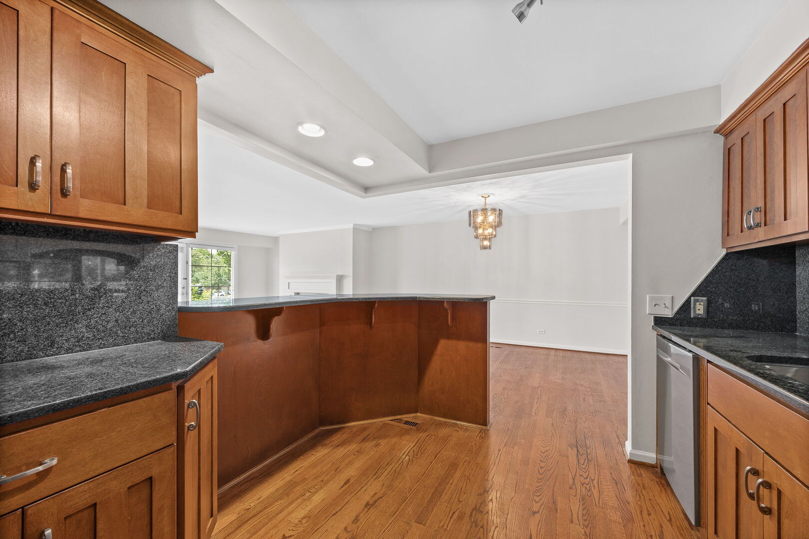 124 Carriage Way Drive #B109, Burr Ridge, IL 60527