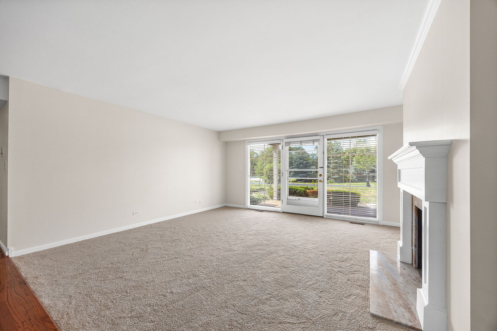 124 Carriage Way Drive #B109, Burr Ridge, IL 60527