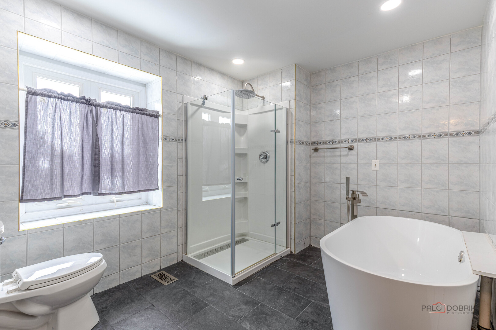 356 Redwing Drive, Deerfield, IL 60015