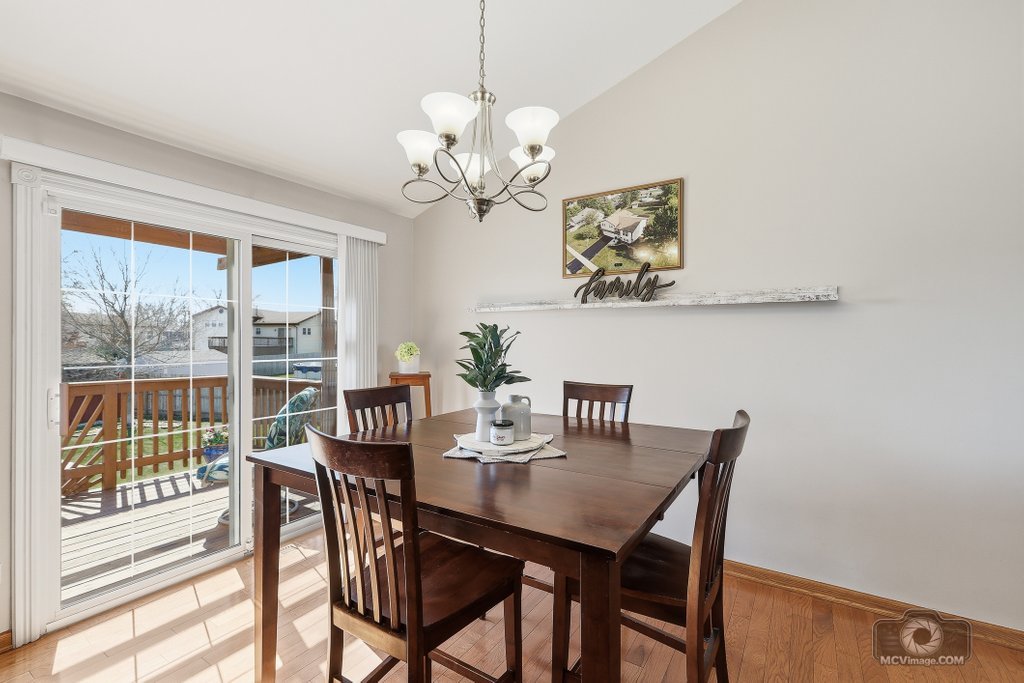 7415 W Braemar Lane, Frankfort, IL 60423