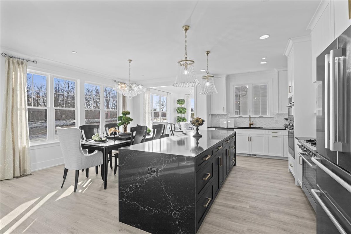 Long Grove, IL 60047