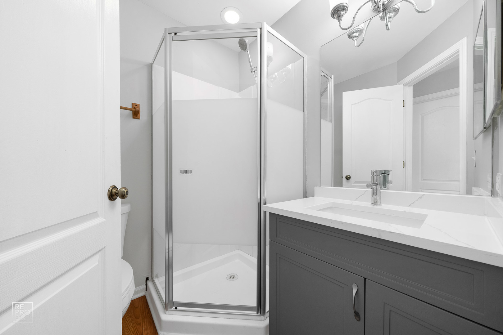 98 Willow Parkway, Buffalo Grove, IL 60089