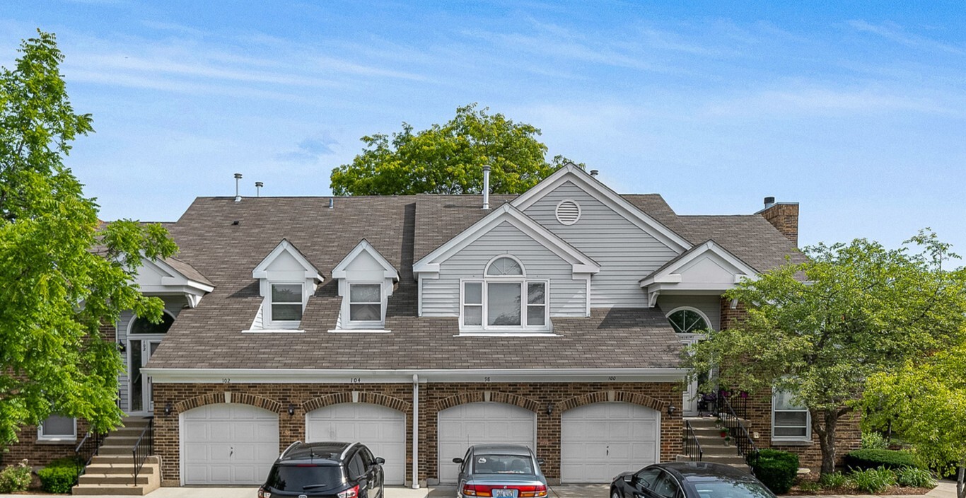 98 Willow Parkway, Buffalo Grove, IL 60089