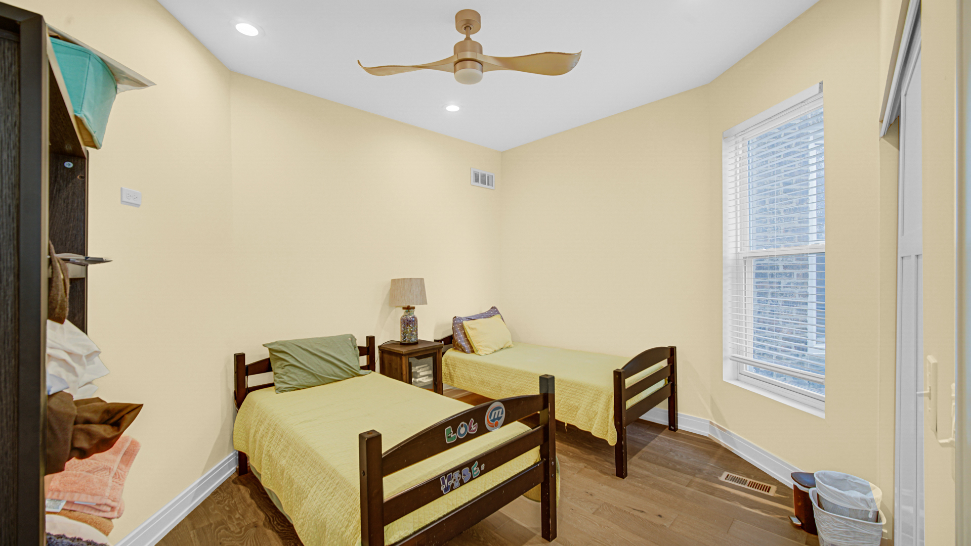 6511 S Evans Avenue, Chicago, IL 60637