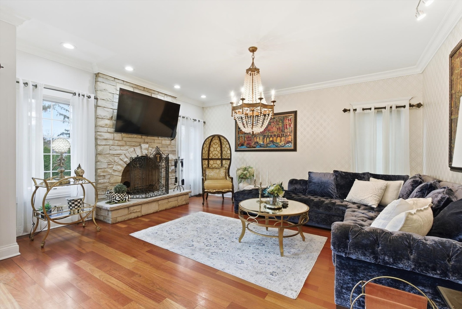 395 S Scott Street, Elmhurst, IL 60126