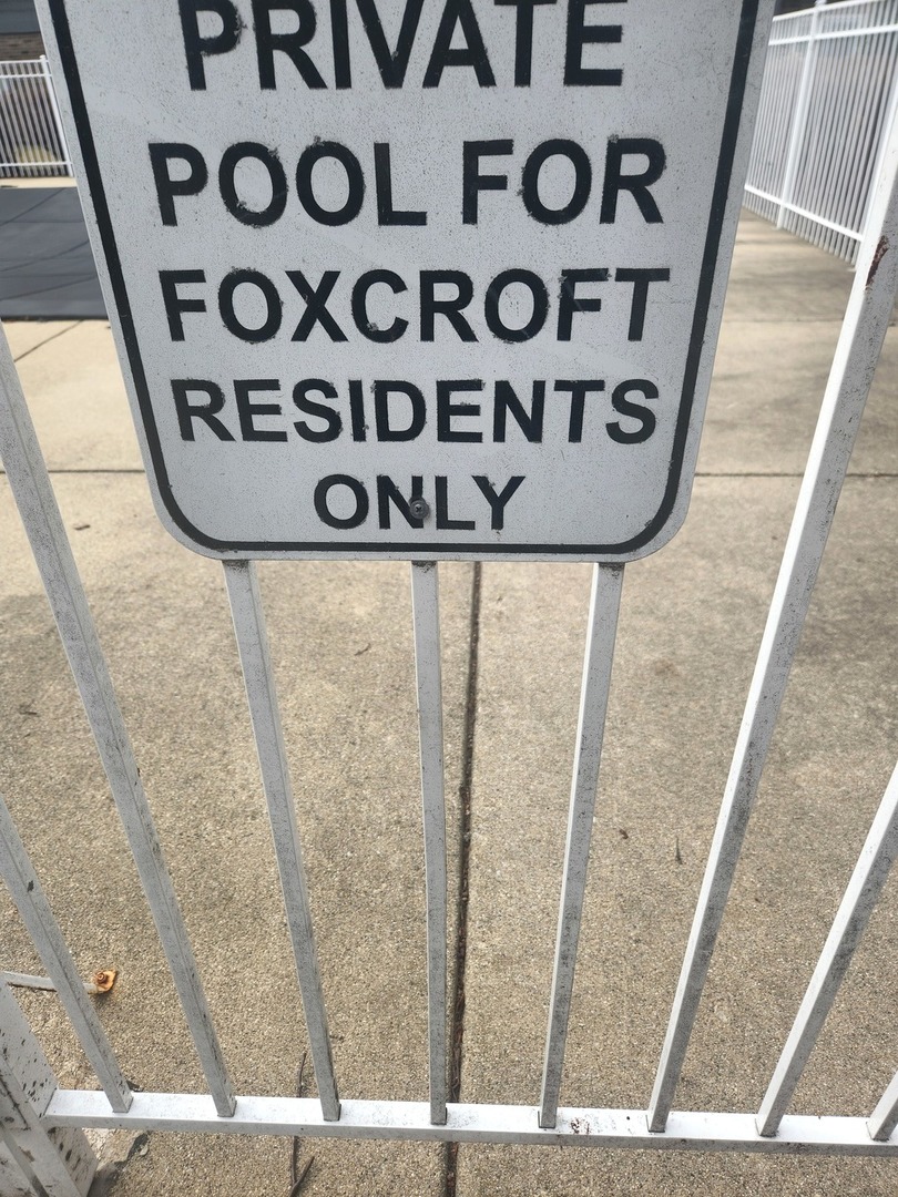 43 Foxcroft Boulevard #135, Naperville, IL 60565